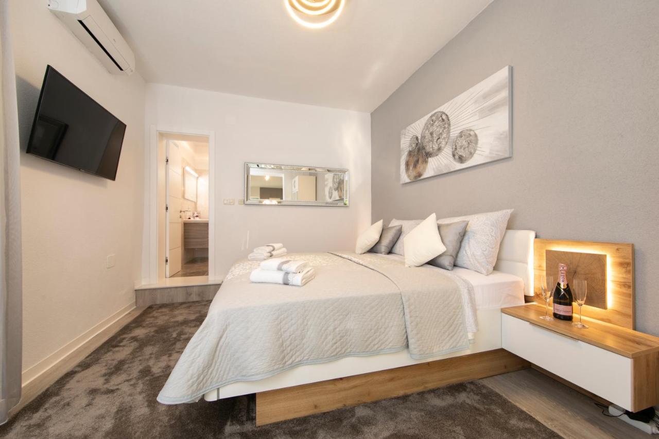 Apartmans Ozrenka Tučepi Extérieur photo