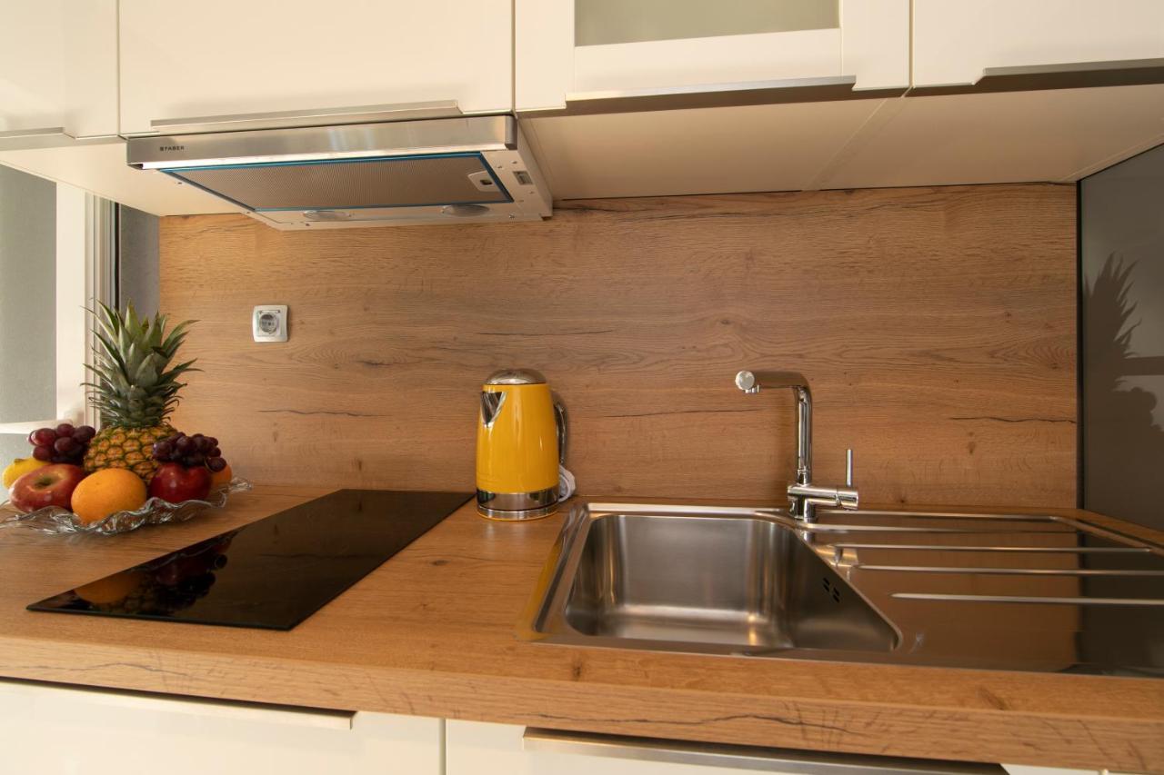 Apartmans Ozrenka Tučepi Extérieur photo