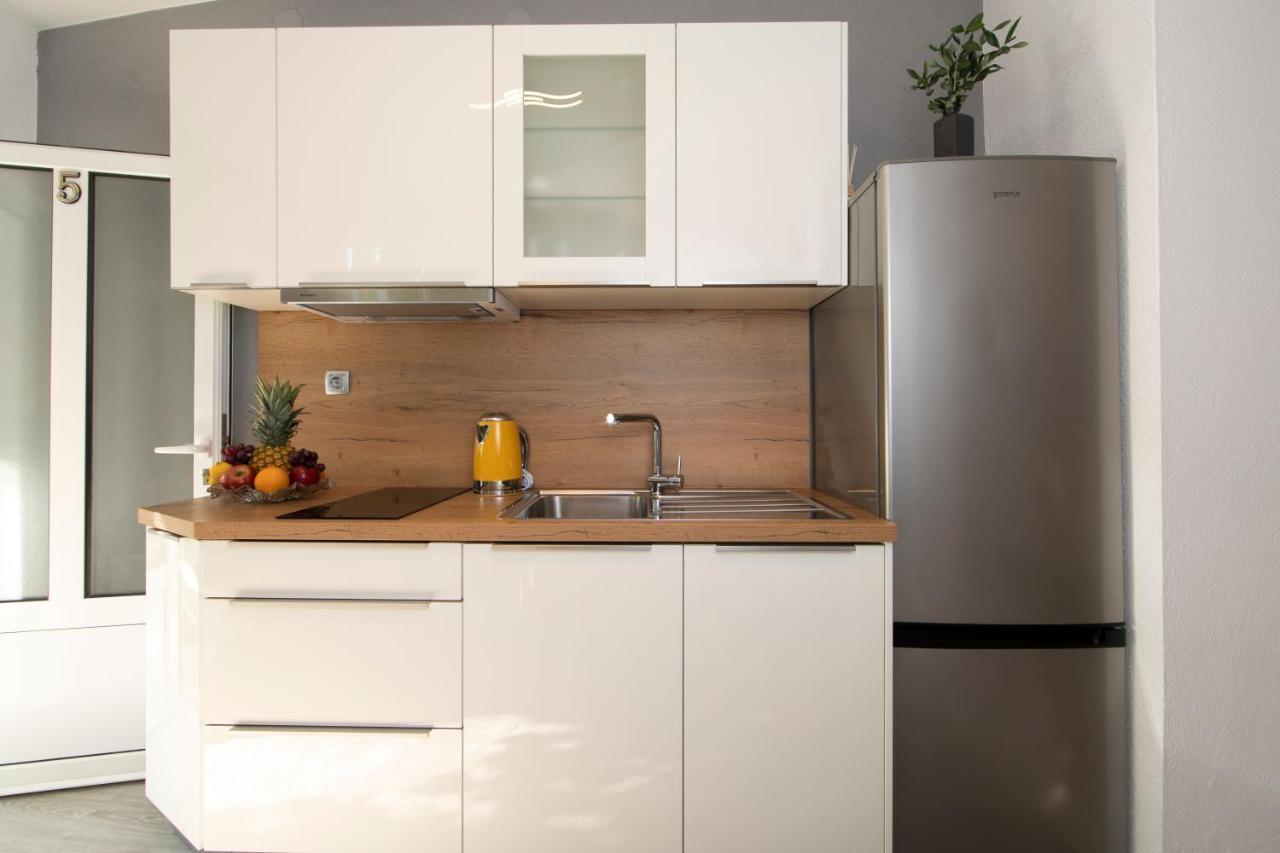Apartmans Ozrenka Tučepi Extérieur photo