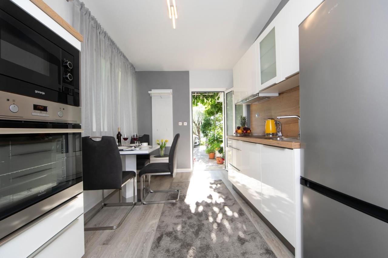 Apartmans Ozrenka Tučepi Extérieur photo