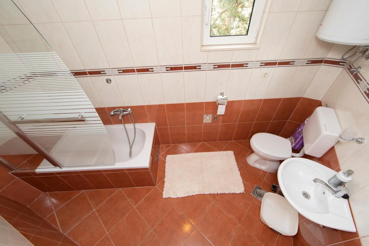 Apartmans Ozrenka Tučepi Extérieur photo