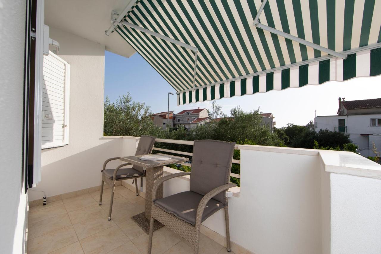 Apartmans Ozrenka Tučepi Extérieur photo