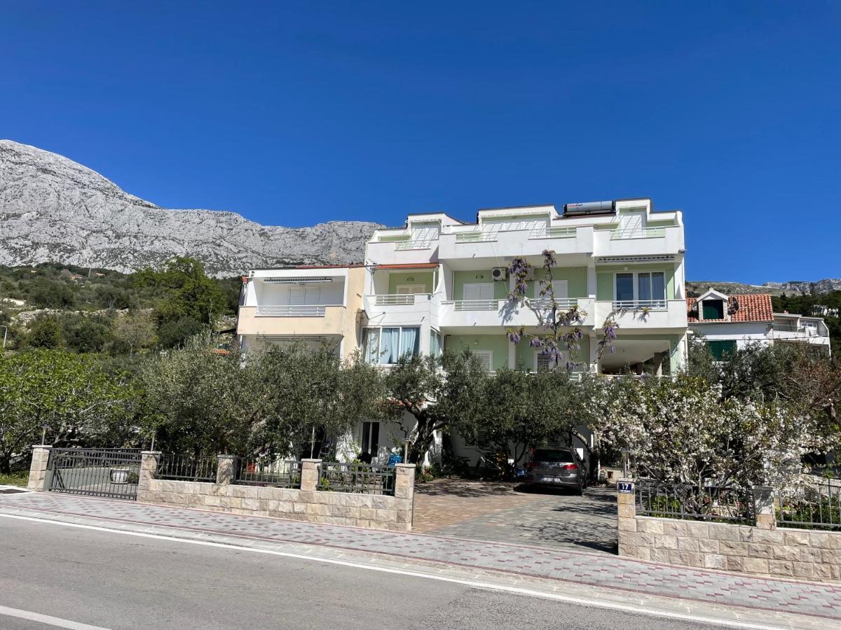 Apartmans Ozrenka Tučepi Extérieur photo